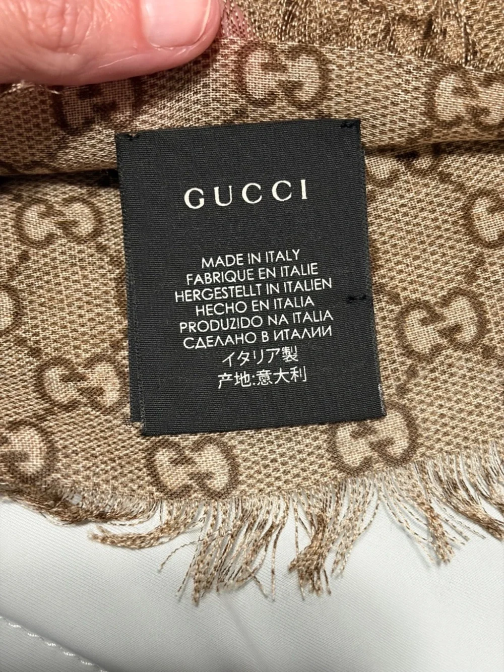 GUCCI GG Pansy Floral Wool Shawl – New With Tags